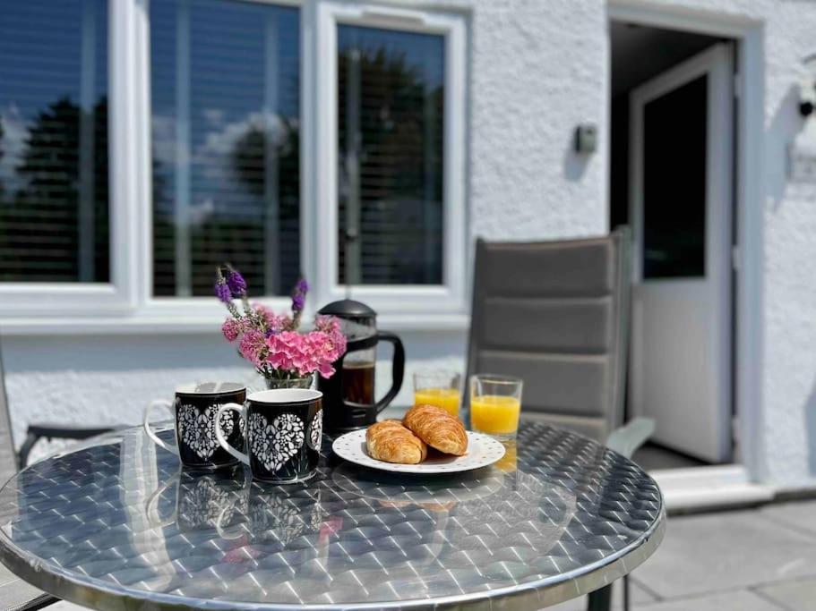 Little Greenway Holiday Bungalow Galmpton Exterior foto